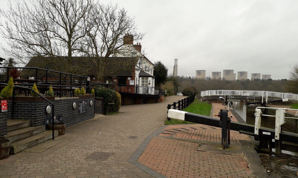 Canal at Trent Lock