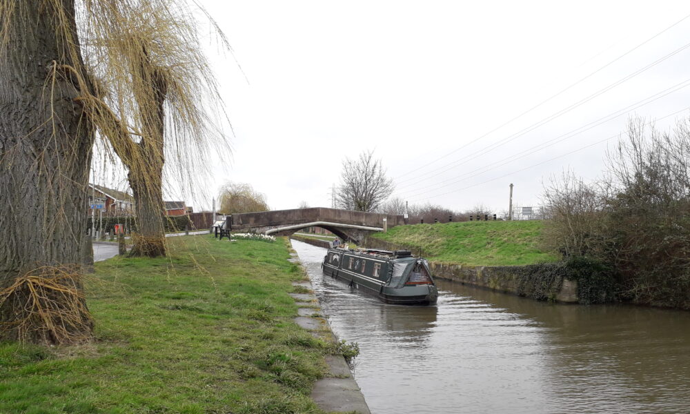 Beeston canal boat